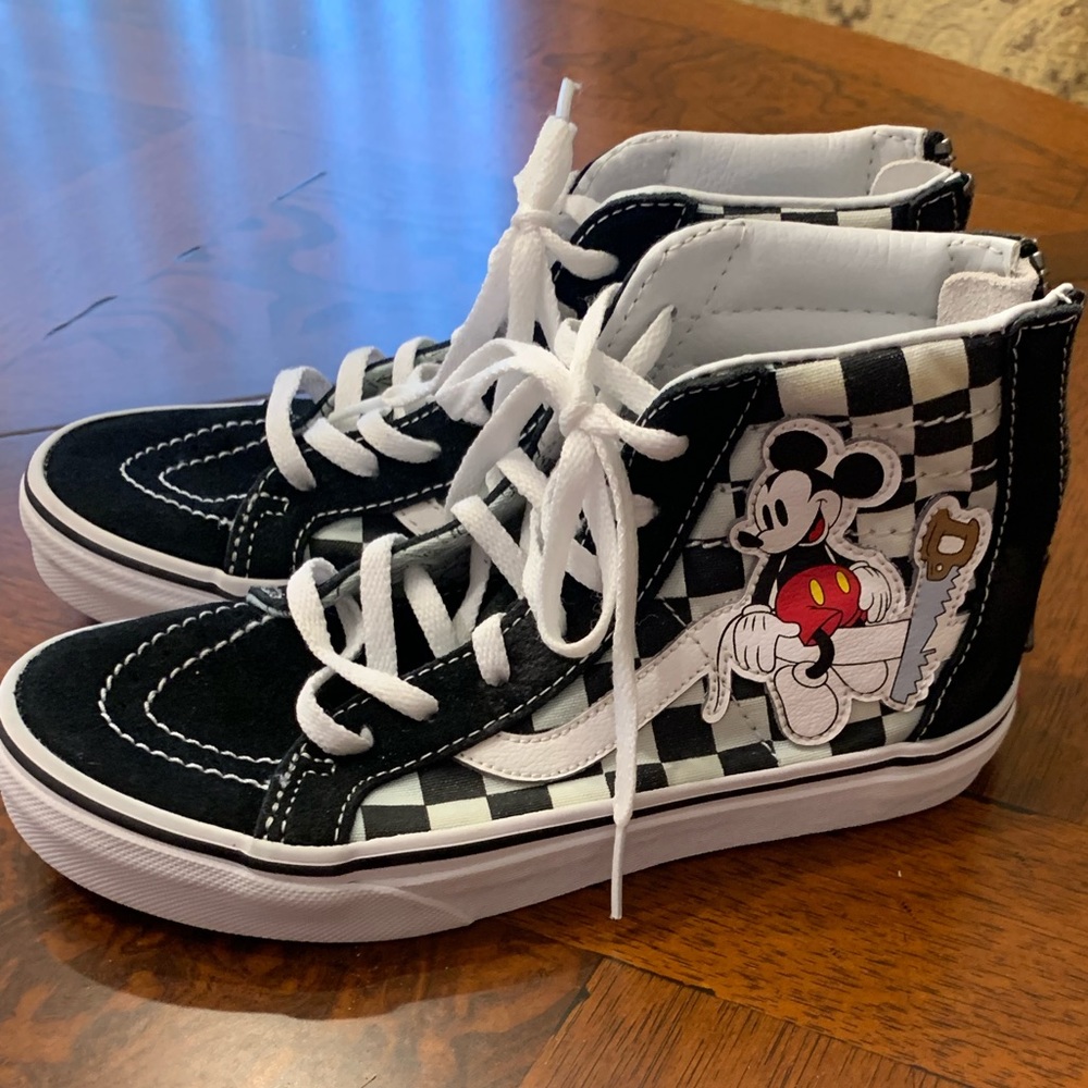 Disney X Vans for Mickeys 90th Anniversary Sk8 Hightop Kids - Picture 3 of 7